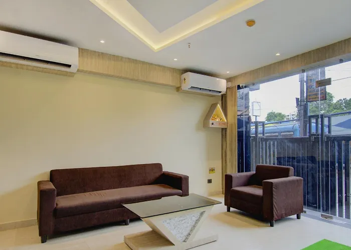 Super Townhouse Gokul Regency Near Dum Dum Metro Station