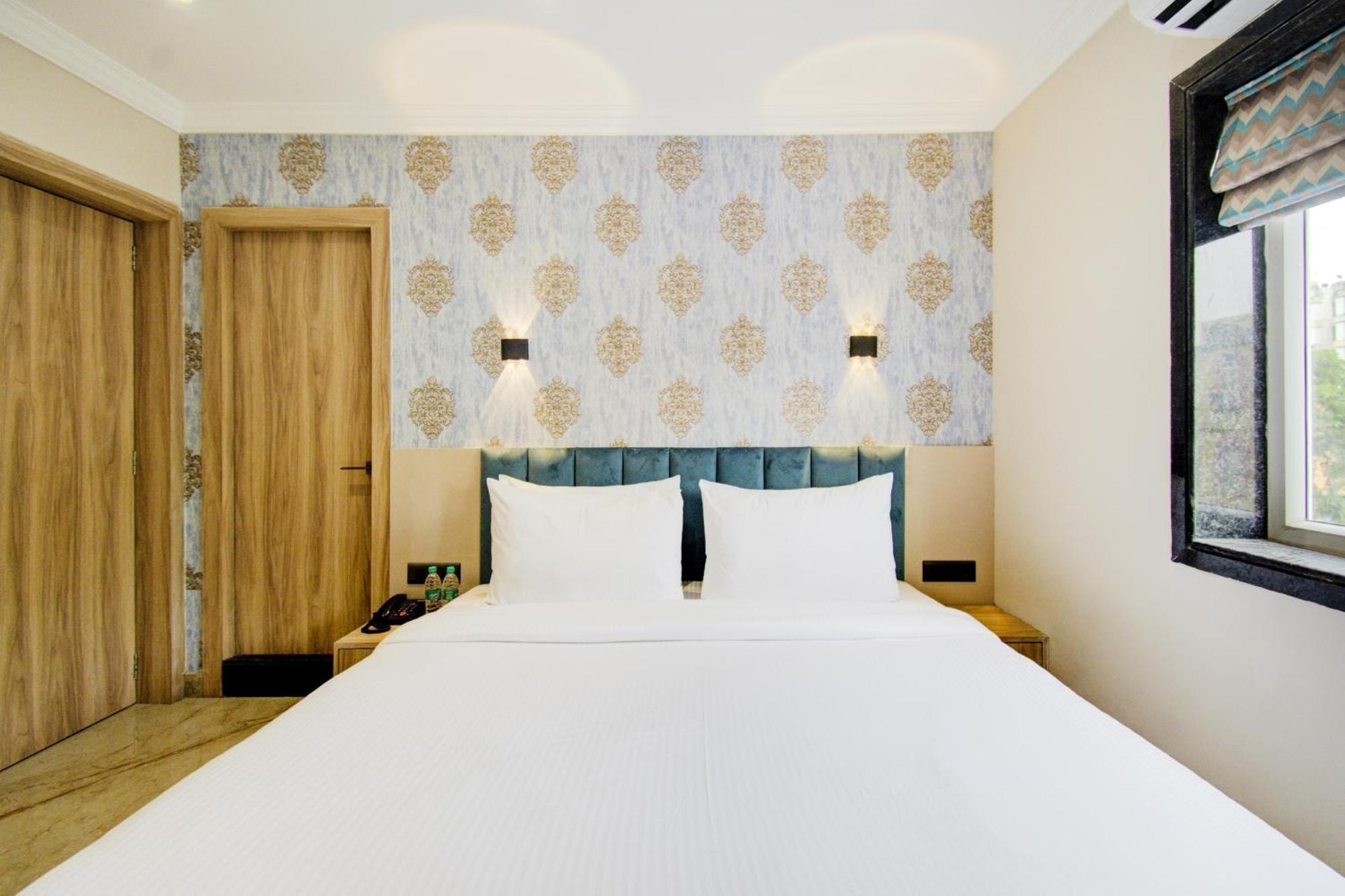 Hotel Super Townhouse Gokul Regency Near Metro Station Kolkata